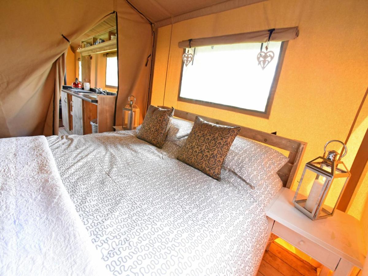Carr'S Hill Luxury Safari Tents Denny Экстерьер фото