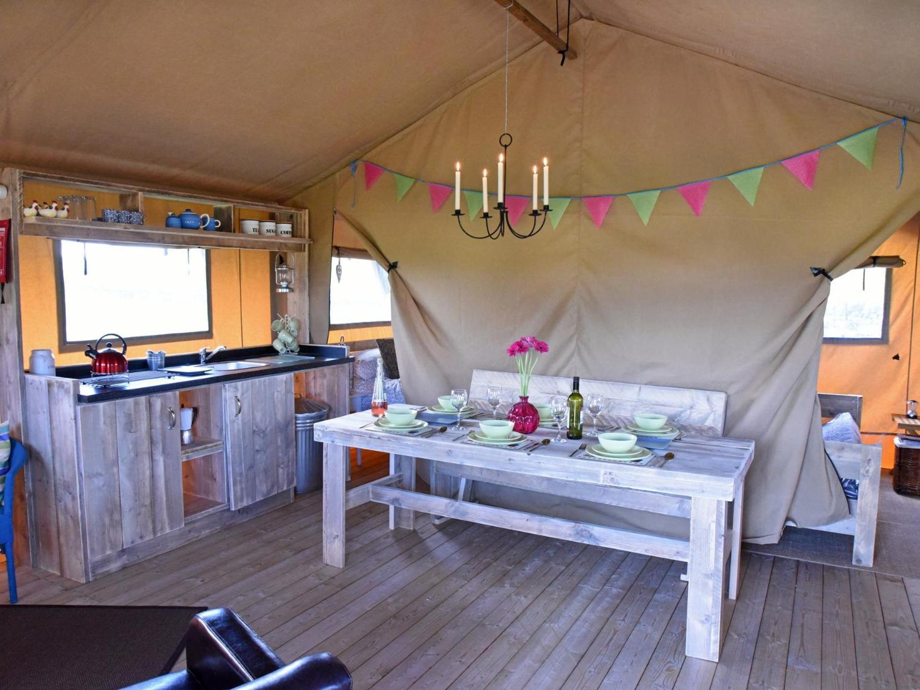 Carr'S Hill Luxury Safari Tents Denny Номер фото